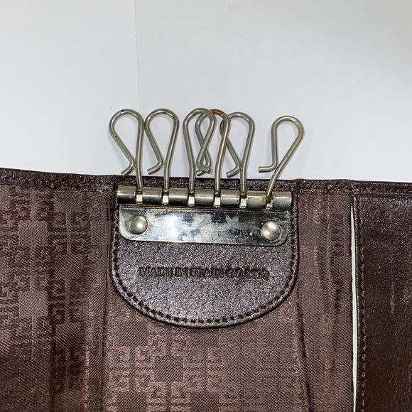 Givenchy key case - Picture 4 of 8